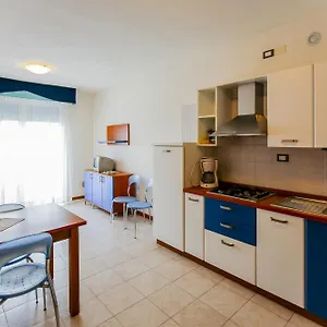 https://tamerici-lido-altanea.hotelinveneto.com